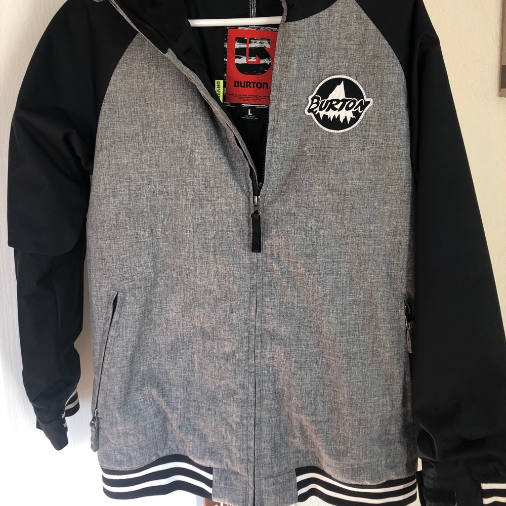 Burton boys ski jacket